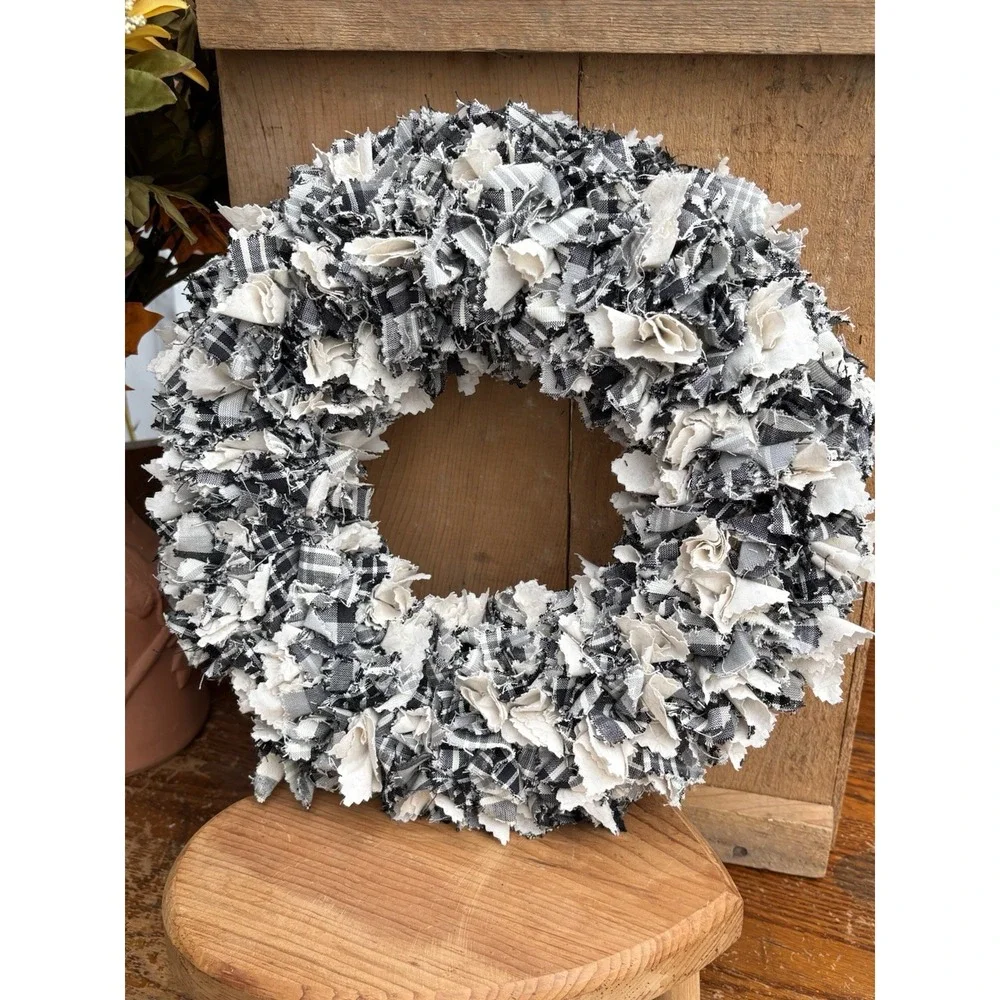 Handmade farmhouse black